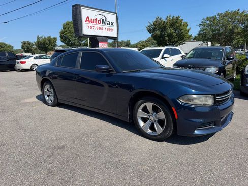 Used 2015 Dodge Charger SE w/ Sport Appearance Group RWD image 8