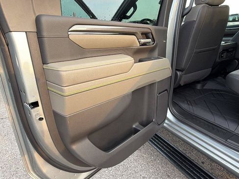 New 2026 Chevrolet Silverado 2500 ZR2 AWD/4WD image 15