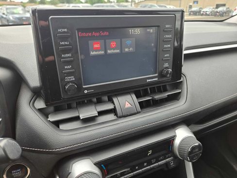 Used 2020 Toyota RAV4 XLE w/ All Weather Liner Package AWD/4WD image 30