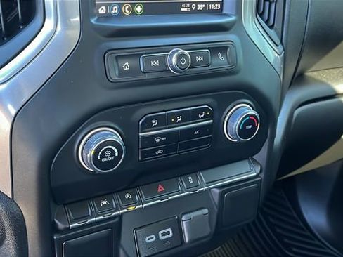 Used 2025 Chevrolet Silverado 1500 W/T image 15