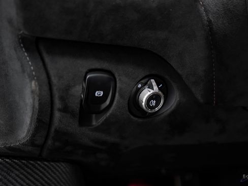 Used 2021 McLaren 765LT RWD image 87
