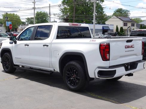 Used 2023 GMC Sierra 1500 Pro w/ Graphite Edition AWD/4WD image 3