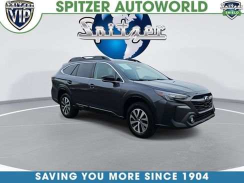 Used 2023 Subaru Outback Premium AWD/4WD image 2