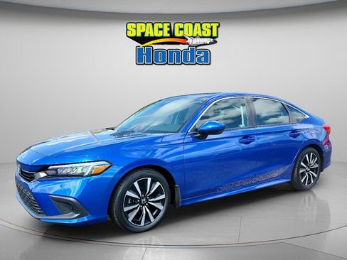 Used 2023 Honda Civic EX image 7