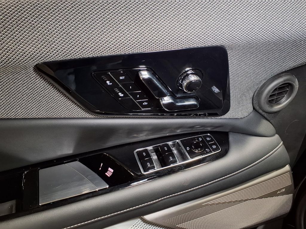 New 2027 Cadillac Optiq Luxury RWD image 14