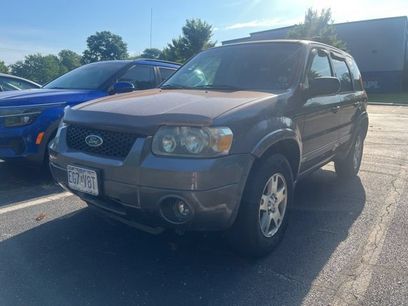 Used 2005 Ford Escape Limited