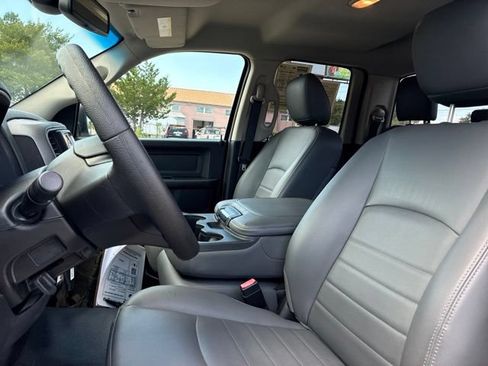 Used 2017 RAM 1500 Tradesman RWD image 20
