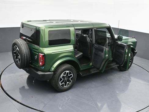 Used 2025 Ford Bronco Outer Banks image 46