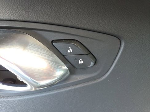 Used 2017 Chevrolet Camaro LS image 90