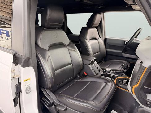 Used 2023 Ford Bronco Badlands AWD/4WD image 15