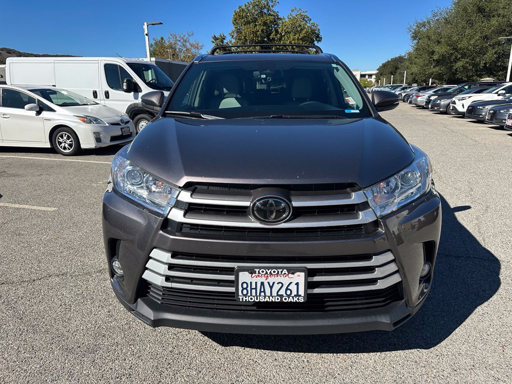 Certified 2019 Toyota Highlander XLE FWD image 7