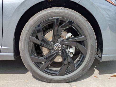 New 2026 Volkswagen Jetta SE image 11