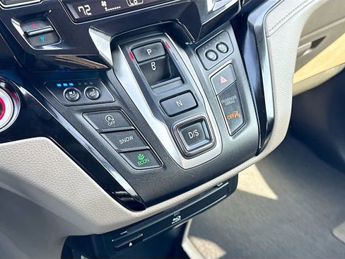 Used 2020 Honda Odyssey Elite image 17