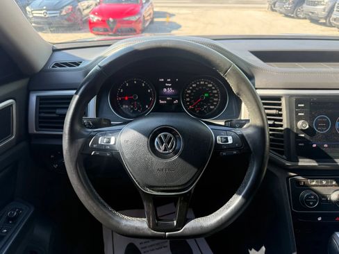 Used 2018 Volkswagen Atlas SE FWD image 11