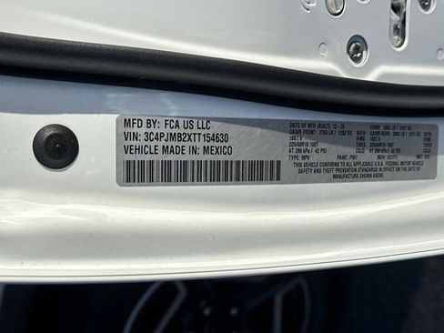 New 2026 Jeep Cherokee Laredo image 32