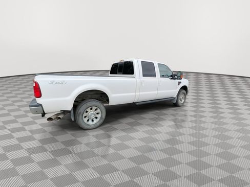 Used 2010 Ford F350 4x4 Crew Cab Super Duty image 8