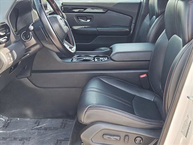 Used 2024 Honda Pilot TrailSport image 16