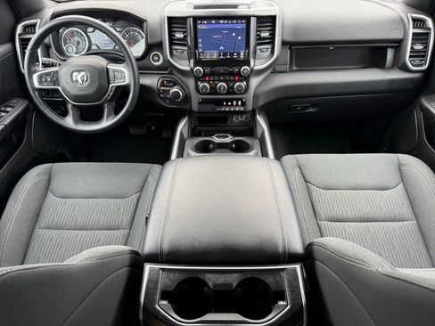 Used 2022 RAM 1500 Big Horn AWD/4WD image 17