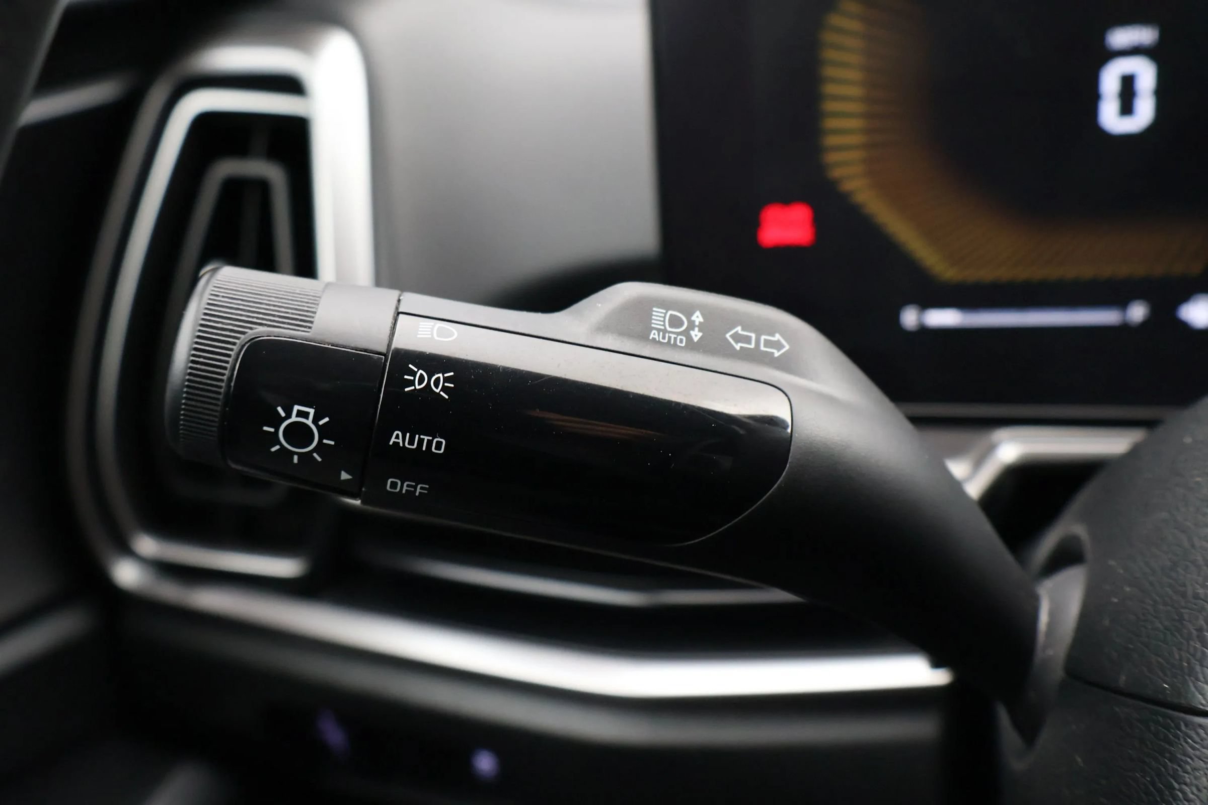 Used 2024 Kia Sorento S FWD image 23