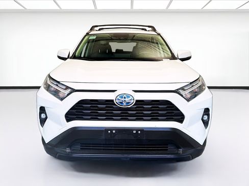 Used 2023 Toyota RAV4 XLE Premium AWD/4WD image 2