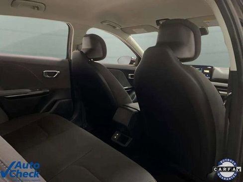 Used 2025 Kia K4 LX image 20
