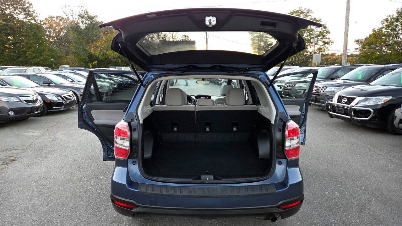 Used 2014 Subaru Forester 2.5i Premium w/ All-Weather Package AWD/4WD image 35