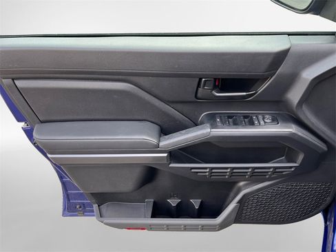 Certified 2025 Toyota Tacoma SR5 image 16