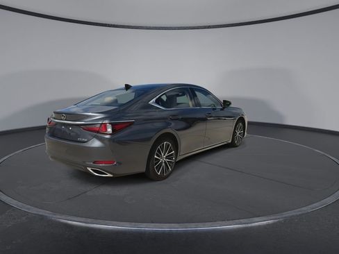 Used 2025 Lexus ES 350 w/ Premium Package image 8