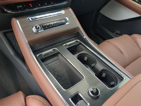 New 2026 Lincoln Aviator Reserve AWD/4WD image 20