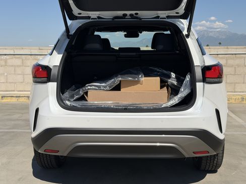 New 2026 Lexus RX 450h AWD w/ Convenience Package image 13