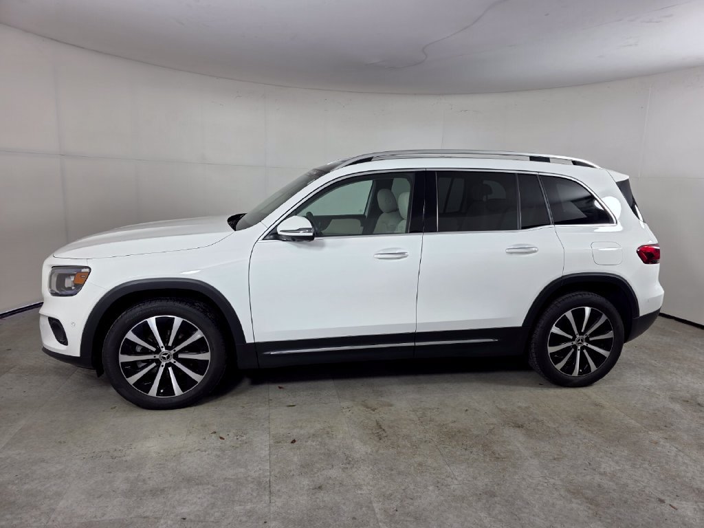 Certified 2023 Mercedes-Benz GLB 250 image 7