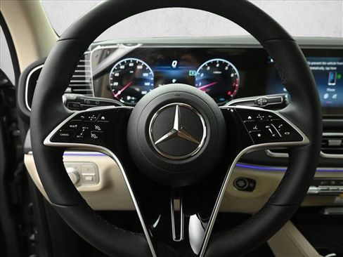 New 2026 Mercedes-Benz GLE 350 4MATIC image 14