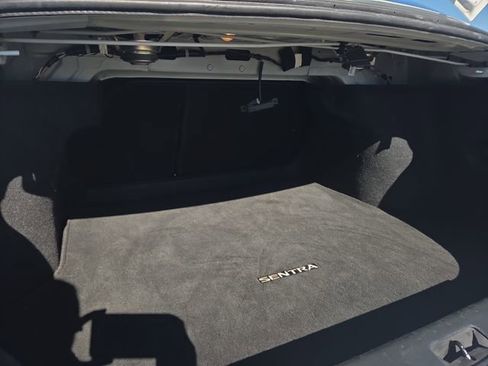 Used 2022 Nissan Sentra SV image 31