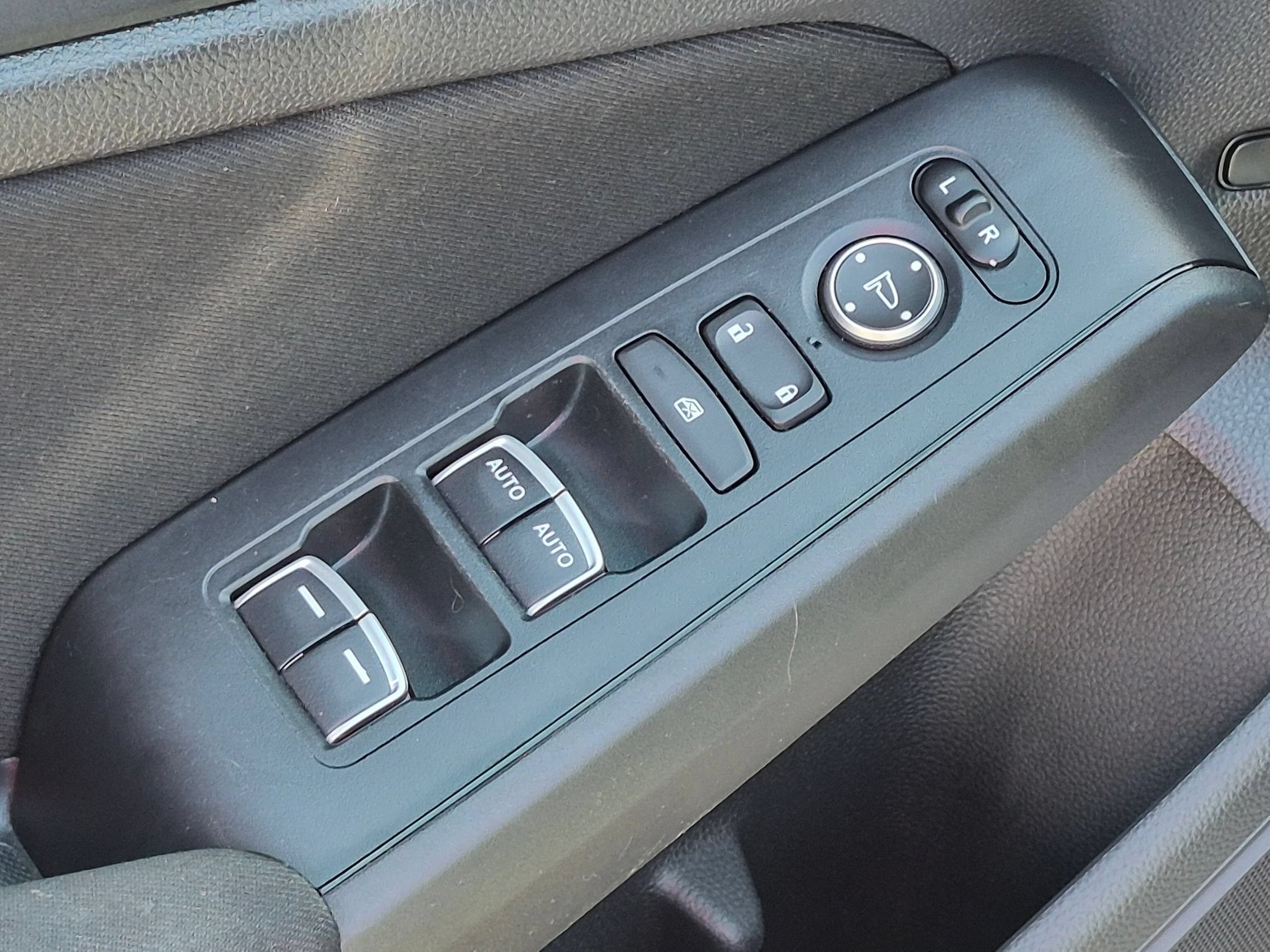 Used 2023 Honda Civic Sport image 13