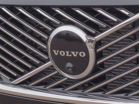 New 2026 Volvo XC90 B6 Plus w/ Protection Package Premier image 10