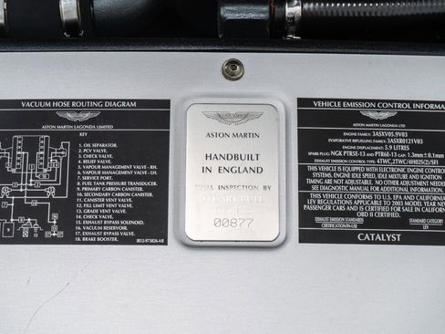 Used 2003 Aston Martin Vanquish image 44