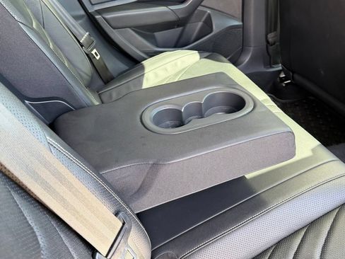 Used 2019 Volkswagen Jetta SEL Premium FWD image 23