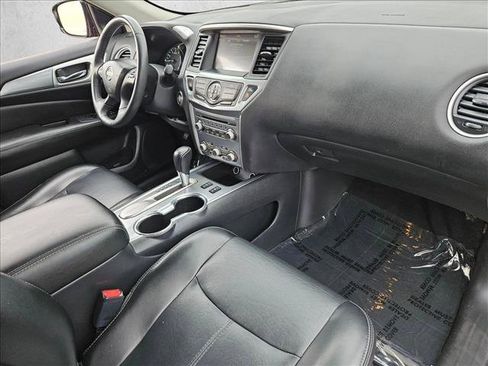 Used 2017 Nissan Pathfinder SL FWD image 27
