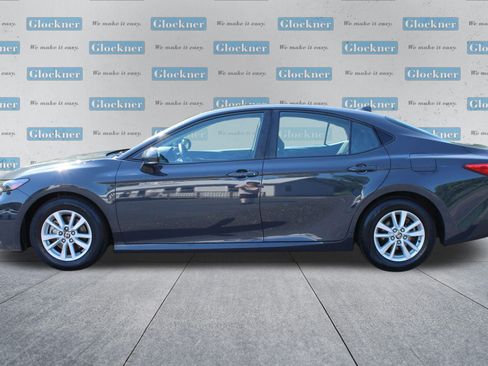 Used 2025 Toyota Camry LE FWD image 10