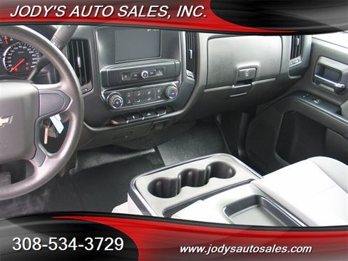 Used 2018 Chevrolet Silverado 1500 W/T w/ Trailering Package RWD image 7