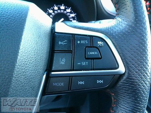 Certified 2021 Toyota Sienna XSE image 13