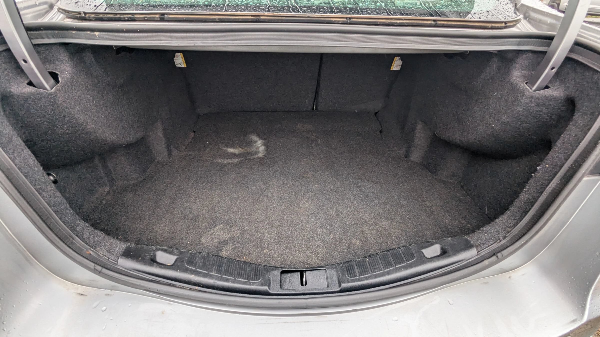 Used 2020 Ford Fusion SEL FWD image 9