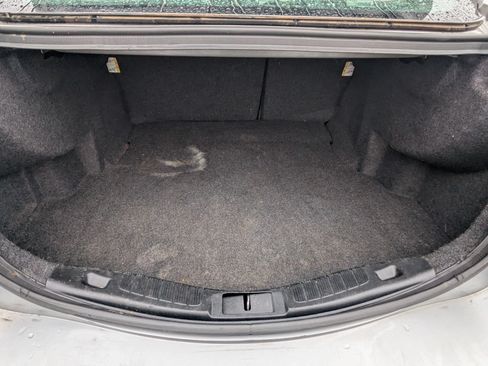 Used 2020 Ford Fusion SEL FWD image 9