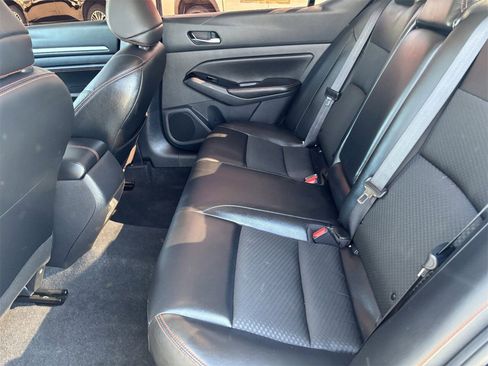 Certified 2023 Nissan Altima 2.5 SR image 17