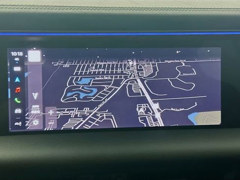 Used 2024 Porsche Macan Turbo Electric AWD/4WD image 13