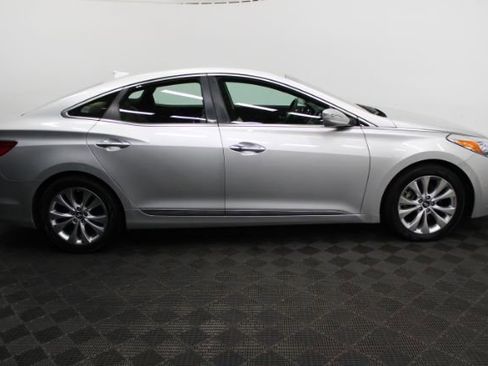 Used 2013 Hyundai Azera LIMITED image 4