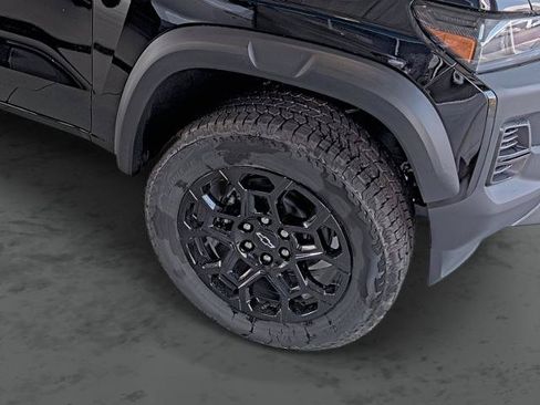 New 2026 Chevrolet Colorado Trail Boss AWD/4WD image 16