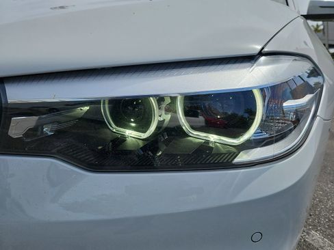 Used 2019 BMW 540i w/ Convenience Package image 37