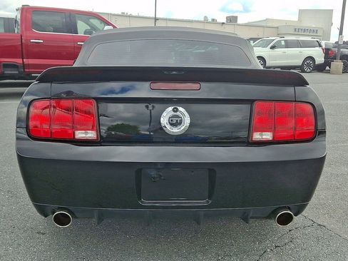 Used 2007 Ford Mustang GT Premium RWD image 5