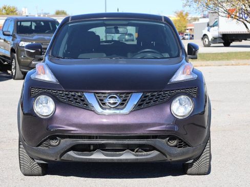 Used 2017 Nissan Juke SV image 5